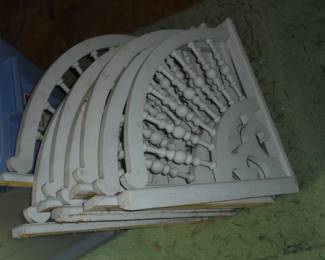 7 architectural ceiling/corner pieces