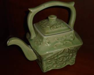 Green tea pot