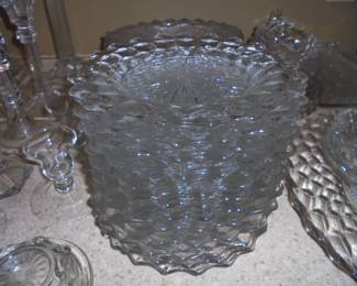 12 Fostoria dessert plates