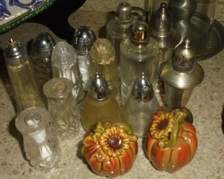 7 pair salt/pepper shakers