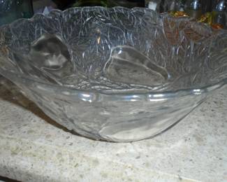 Pressed glass pear motif fruit bowl