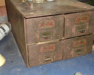 Vintage 4 drawer metal file cabinet