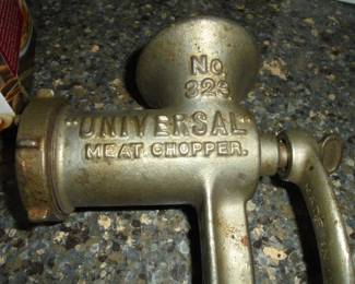 Vintage iron Universal #323 meat chopper