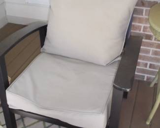 3 pc matching couch w/2 chairs