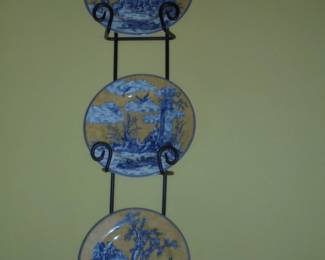 Triple plate holder w/English Toile plates