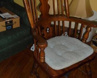 Wood arm chair