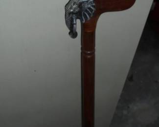 Elephant head crane