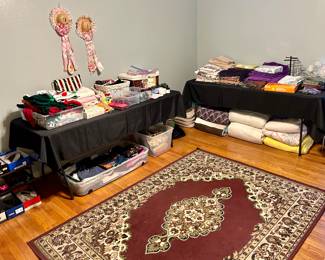 Bed linens, Women’s & Little Girls clothing & shoes