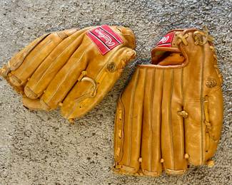 Nice Rawlings leather baseball gloves