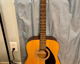 Yamaha acoustic guitar 