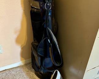 Golf bag & clubs 