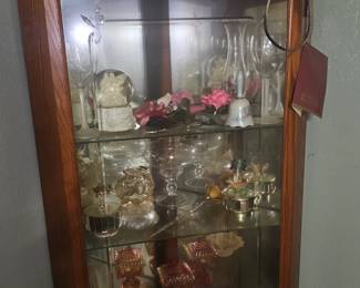 Howard Miller Collectors corner Cabinet 