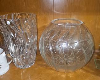 Crystal bowl and vase