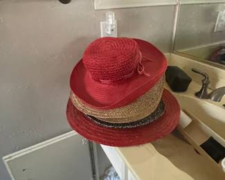 Women's unstructured summer hats