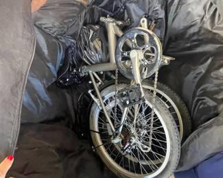 Five speed foldable bicycle.