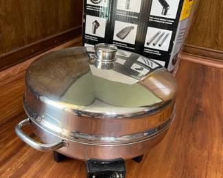 Rival electric skillet.