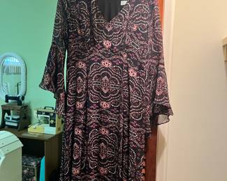 Super Cute Clothes Ranging from Small to 1X