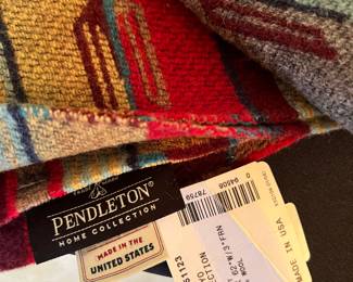 Pendelton Chimayo Throw with Tags