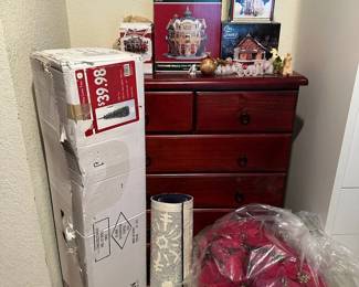 Christmas and Holiday Decorations