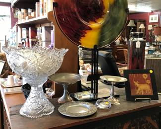 Great decor throughout sale