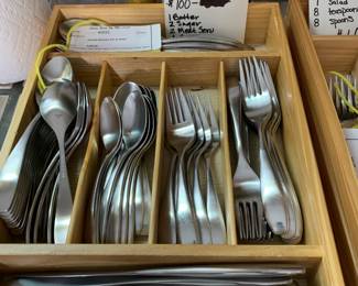 #202	Oneida flatware Set as listed	 $100.00 
