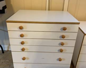 #64	6 Drawer Laminate White Cabinet w/inserts 26x19.5x29.5	 $100.00 
