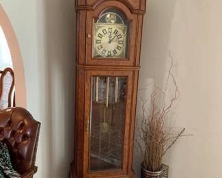 #15	Grandfather Clock - Tempus Fugit 19x12x80	 $225.00 
