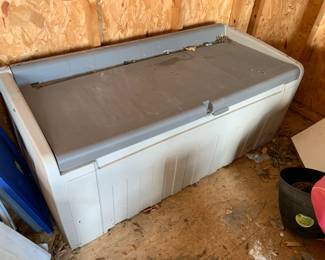 #86	cushion box with seat top 59x28x26	 $75.00 
