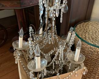 #120	5 lights crystal chandaler 	 $30.00 
