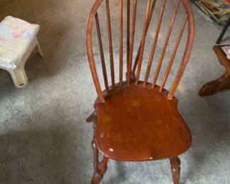 Antique 1800’s Windsor chair! 