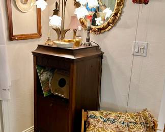 Old Victrola case only.  