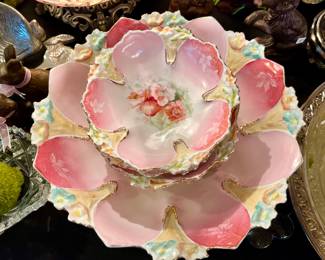 RS Prussia berry bowl set.