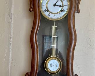 Lots of clocks all around!