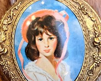 Estee Lauder vintage compact.