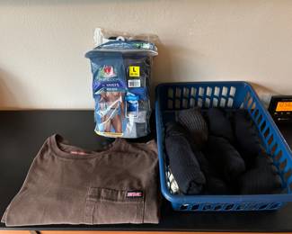 Men’s clothing, shoes and accessories-Tommy Bahama, IZOD, Polo, Tommy Hilfiger, Calvin Klein , Levi and more.