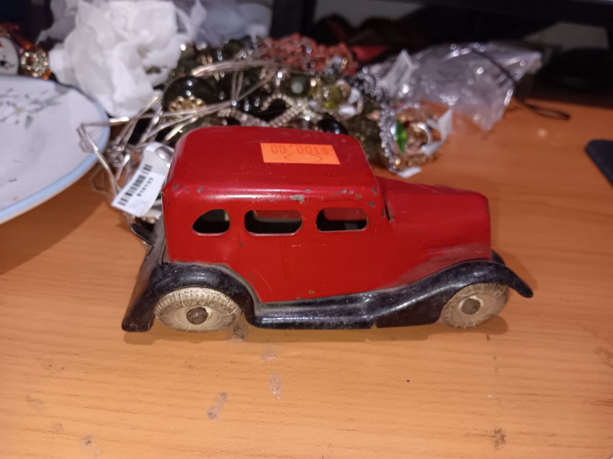 Staunton Il Estate Sale starts on 2/6/2024