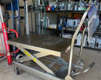Stainless table lift.  Very heavy duty
