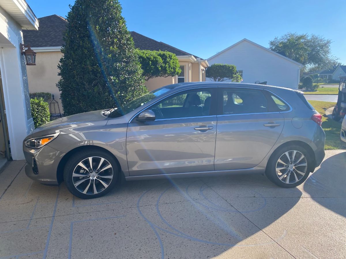 2020 Elantra GT **ultra low miles at 8,900 miles