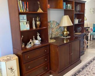 Bombay Display Cabinet