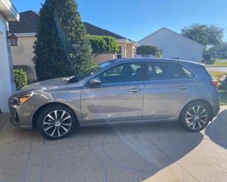 2020 Elantra GT **ultra low miles at 8,900 miles