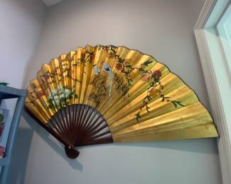 Golf Leaf Fan, maybe 4 feet