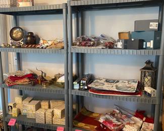 Table cloths, Placemats, Decor