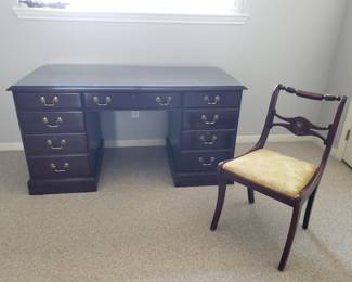 ETHAN ALLEN DESK WITH GLASS TOP & VINTAGE CHAIR