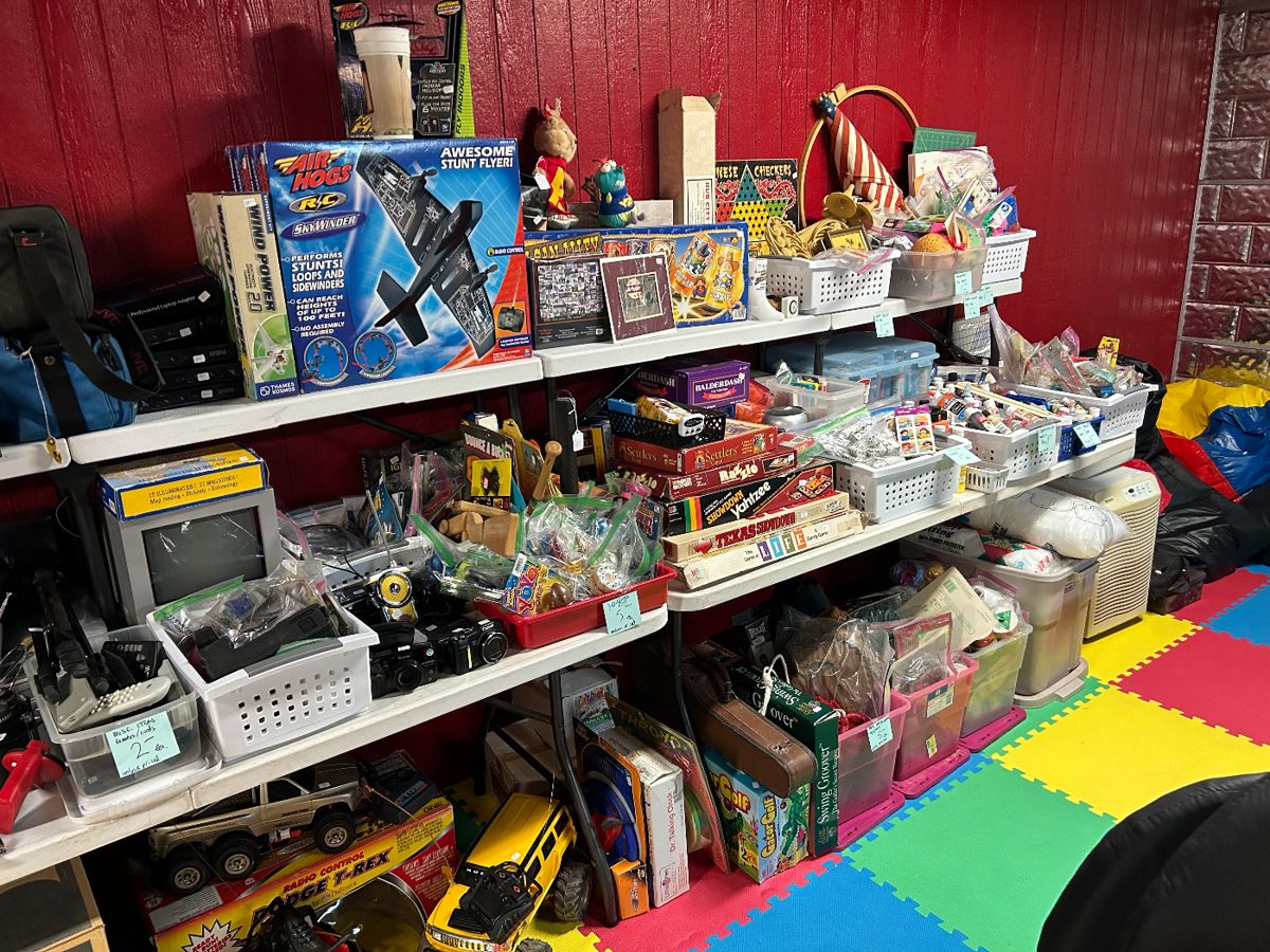 Massive Estate Sale in Lubbock, TX starts on 2/1/2024