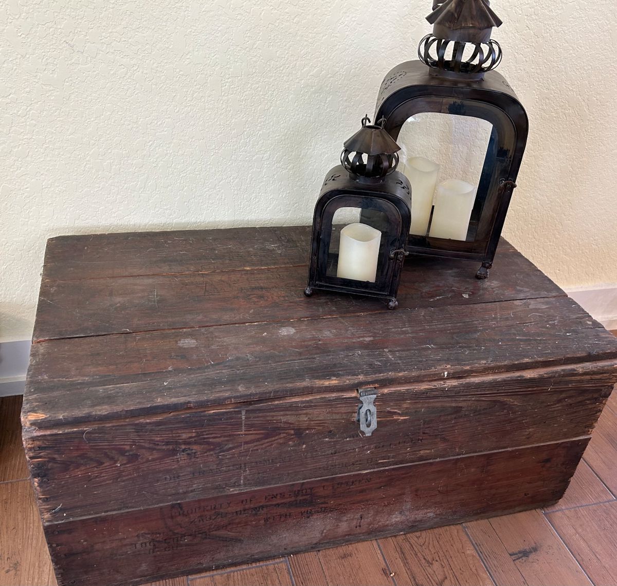 Vintage Wooden Trunk/ Transport Box