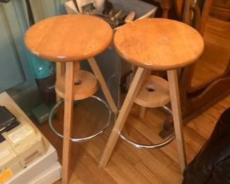 Adjustable Wood Stools