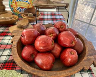Wooden bowl-🍎apples that never go bad!