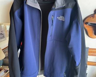 North Face Jacket, Mens Large.