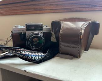 Vintage Topcon Wink S Mirror 35mm Film Camera with Topcor 53mm f/2 Lens