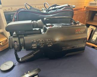 Vintage Quasar X8 VHS Camcorder